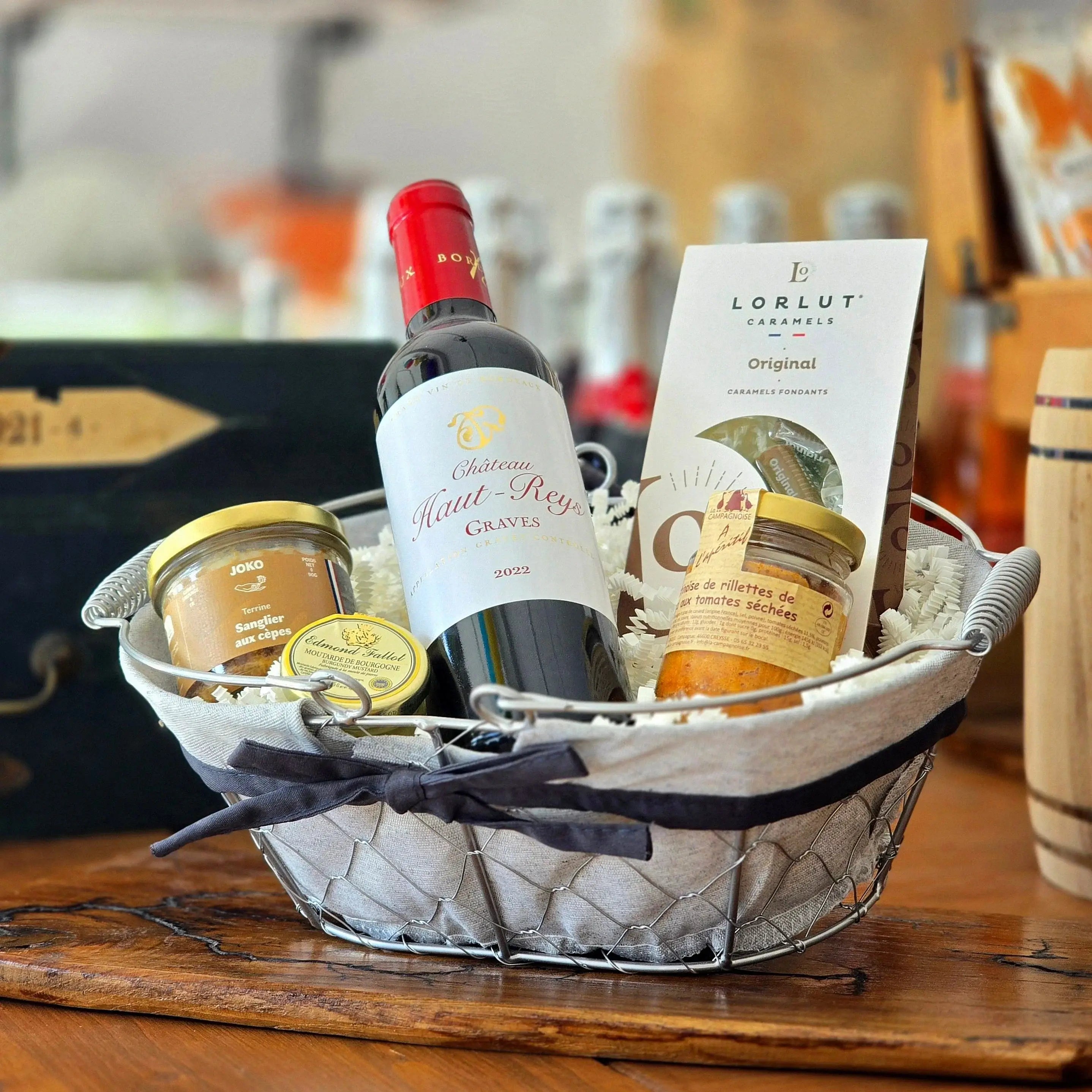 Panier Garni - Vin Rouge et Caramel - Coffert Cadeau Gourmand - C'est Cela
