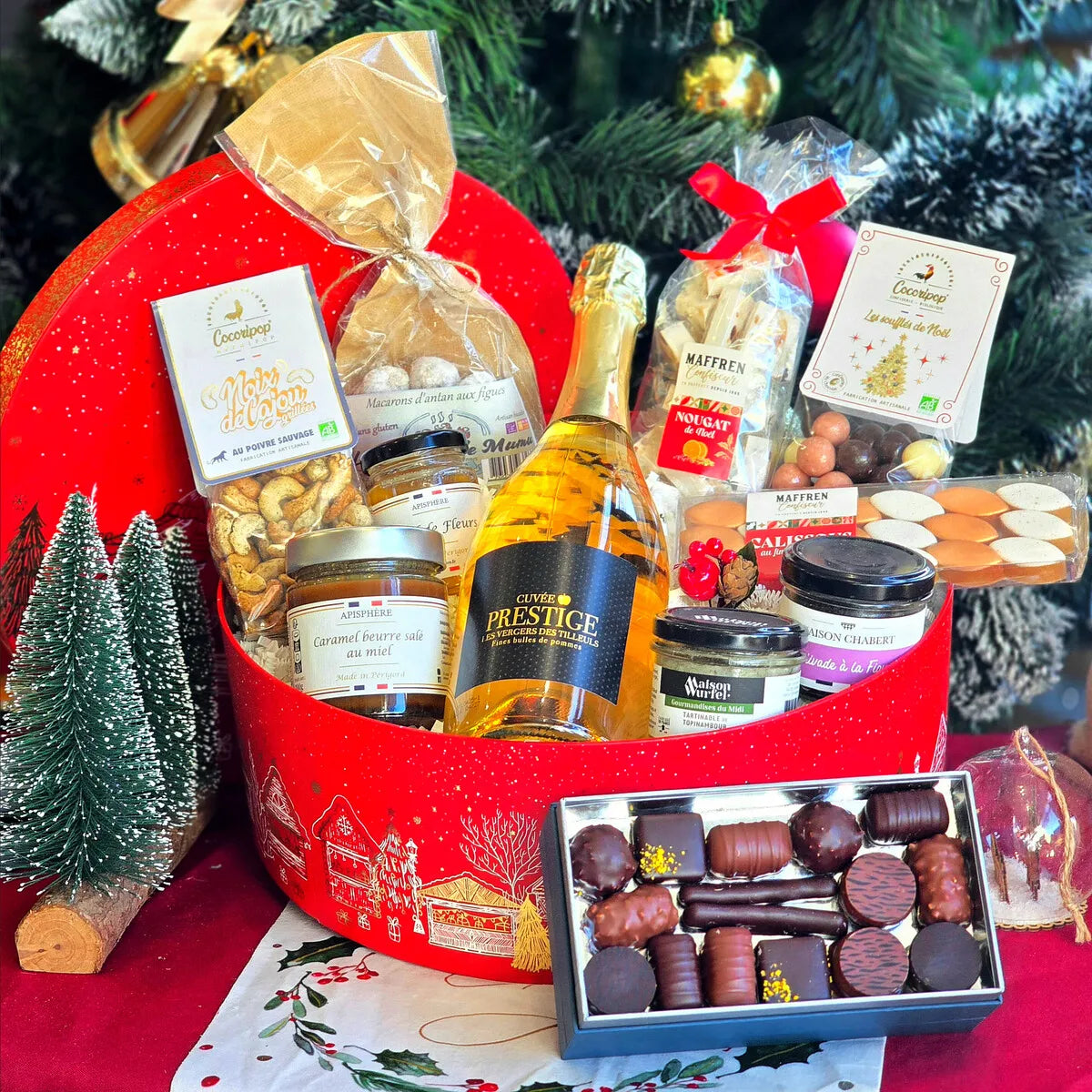Panier Gourmand "Le Chapeau Rouge" C'est Cela.webp