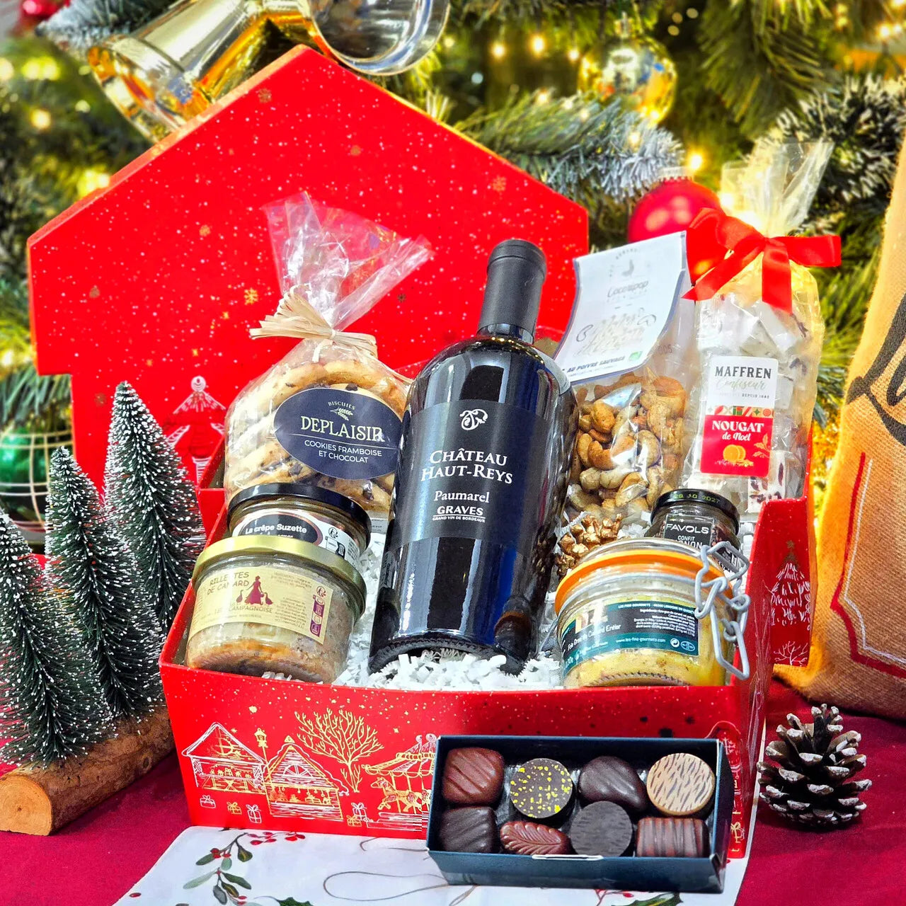 Coffret Gourmand Noël - Maison de Noël - 24/48h - C'est Cela.webp