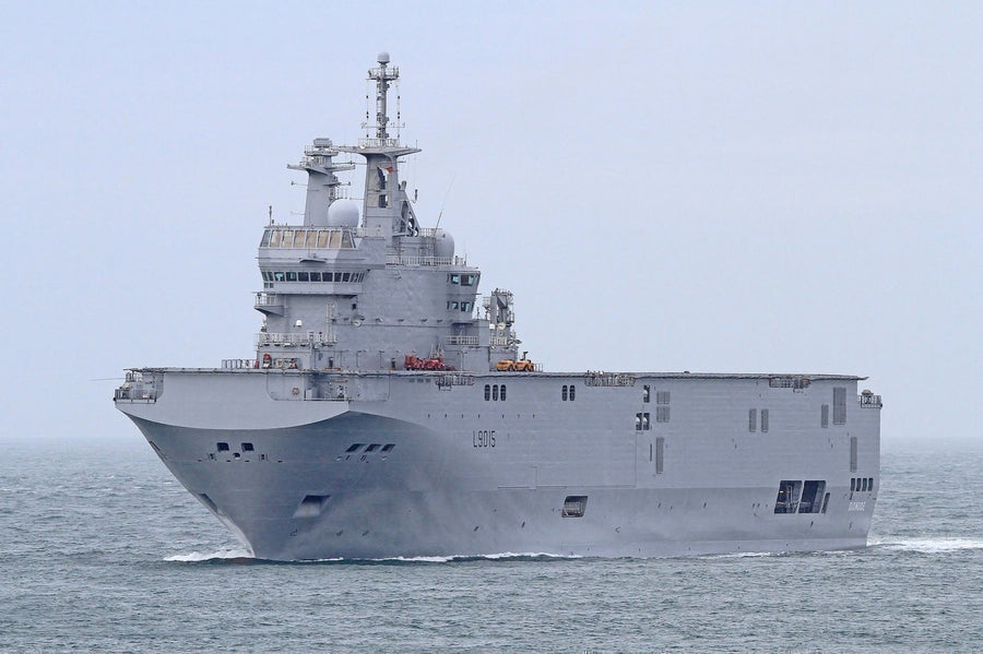 Marine Nationale - Porte Hélicoptère Dixmude